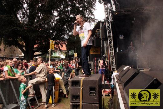 Ganjaman (D) und Die Feueralarm Band 18. Reggae Jam Festival, Bersenbrueck 04. August 2012 (10).JPG